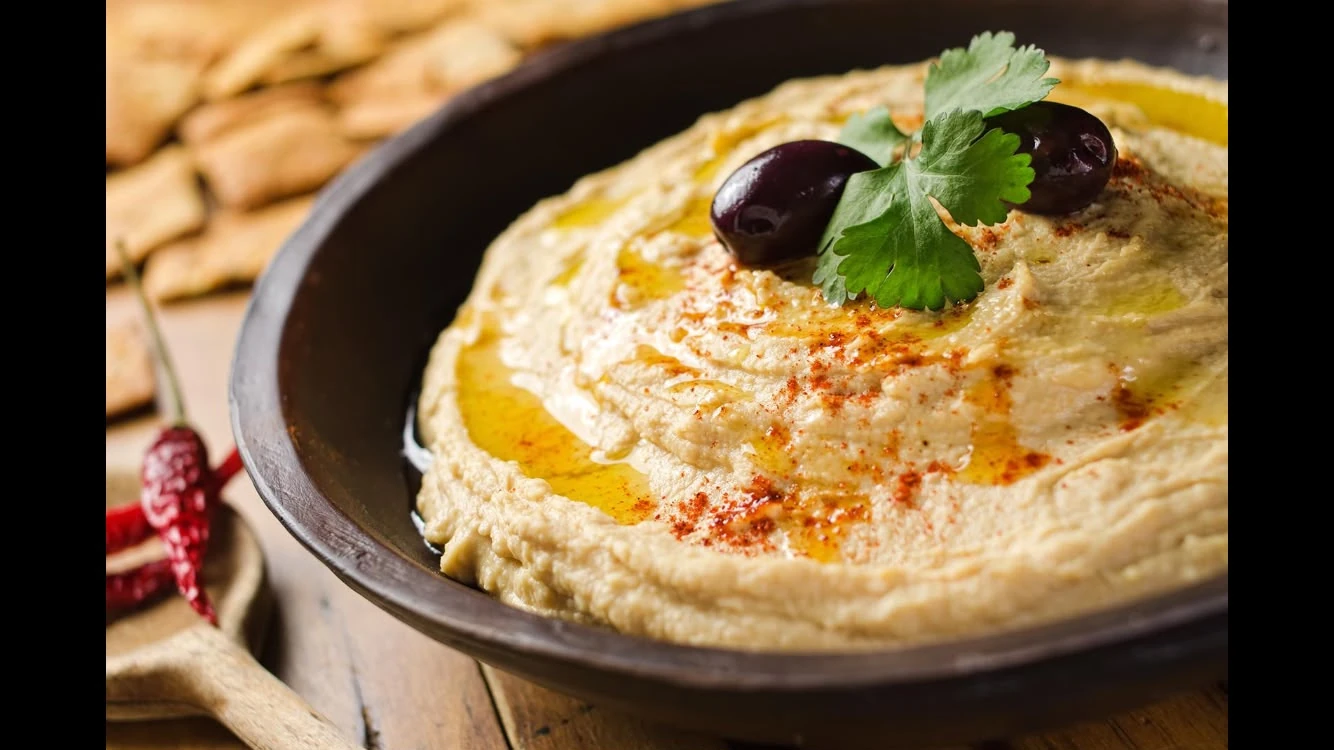 Hummus at David's Deli